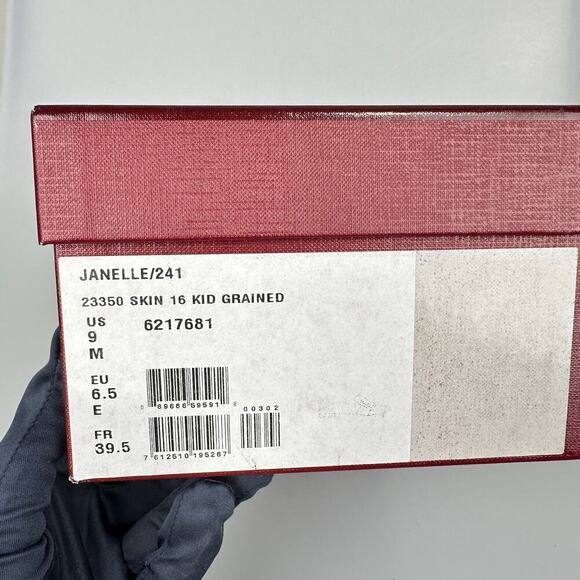 NIB Bally Janelle Leather Loafers Size 39.5 - Picture 12 of 13